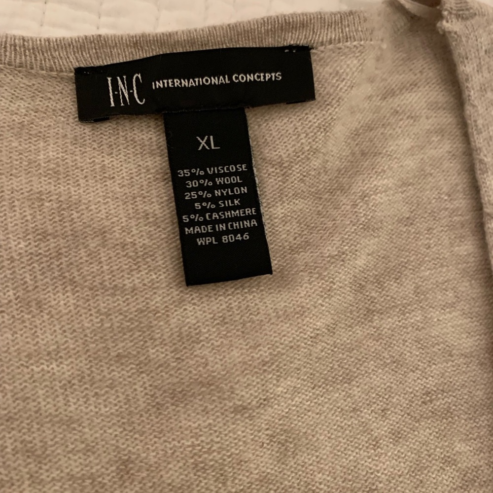 *SOLD* Beige Cardigan - Picture 2 of 3